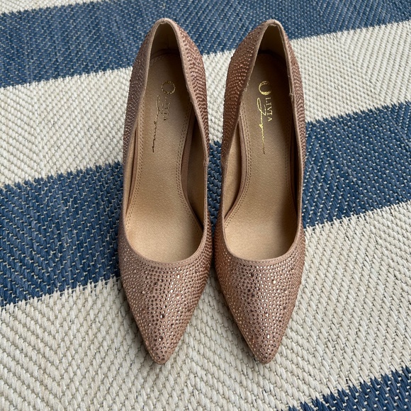 Olivia Ferguson Heels - Picture 4 of 4